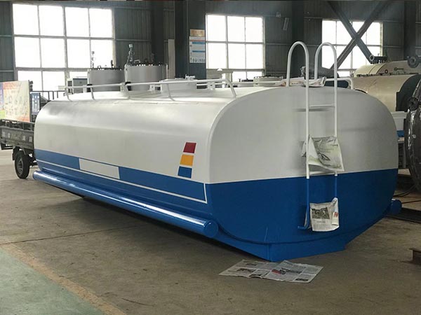 灑水車水箱